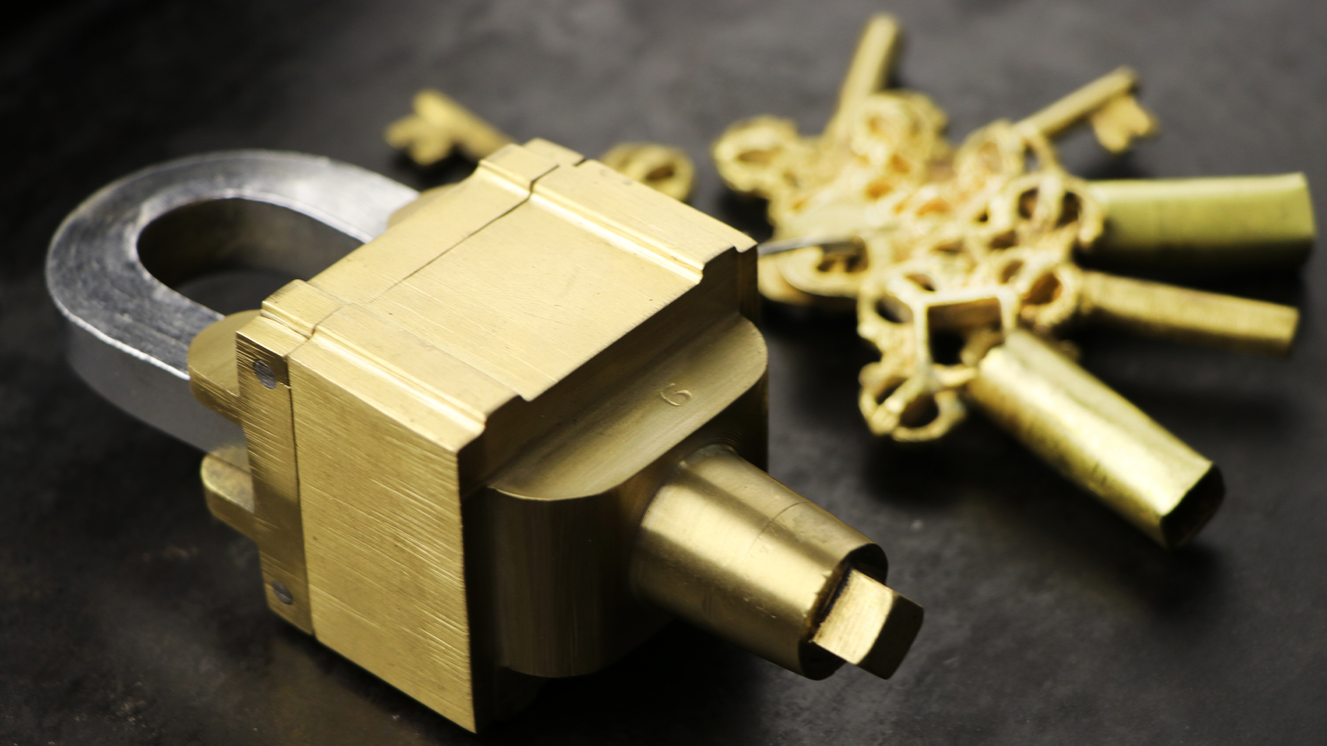 puzzle padlock